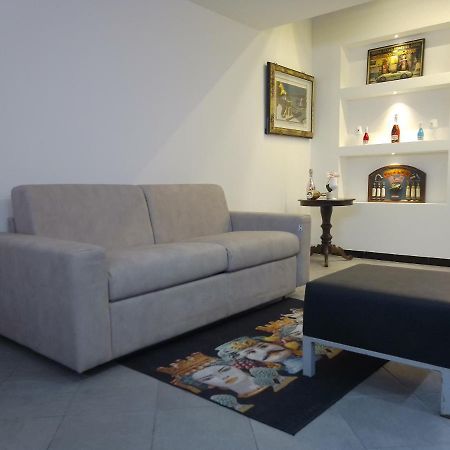 Tiziano'S Home Catania Eksteriør bilde
